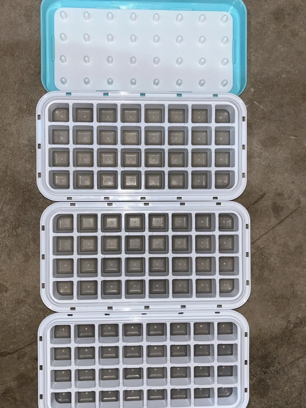 Clear White Ice Cube Tray Set with Aqua Lid
